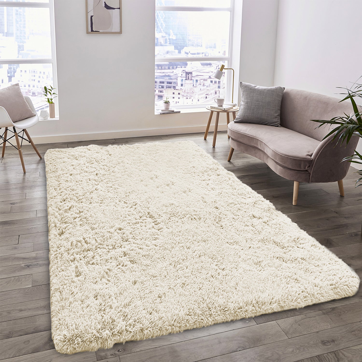 Indoor Shaggy Rug For Luxury Bedroom Cream
