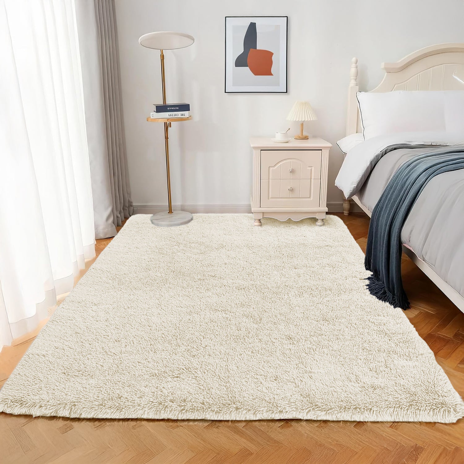 Indoor Shaggy Rug For Luxury Bedroom Cream