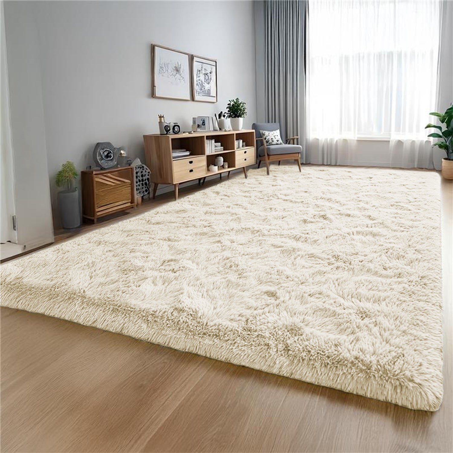 Indoor Shaggy Rug For Luxury Bedroom Cream