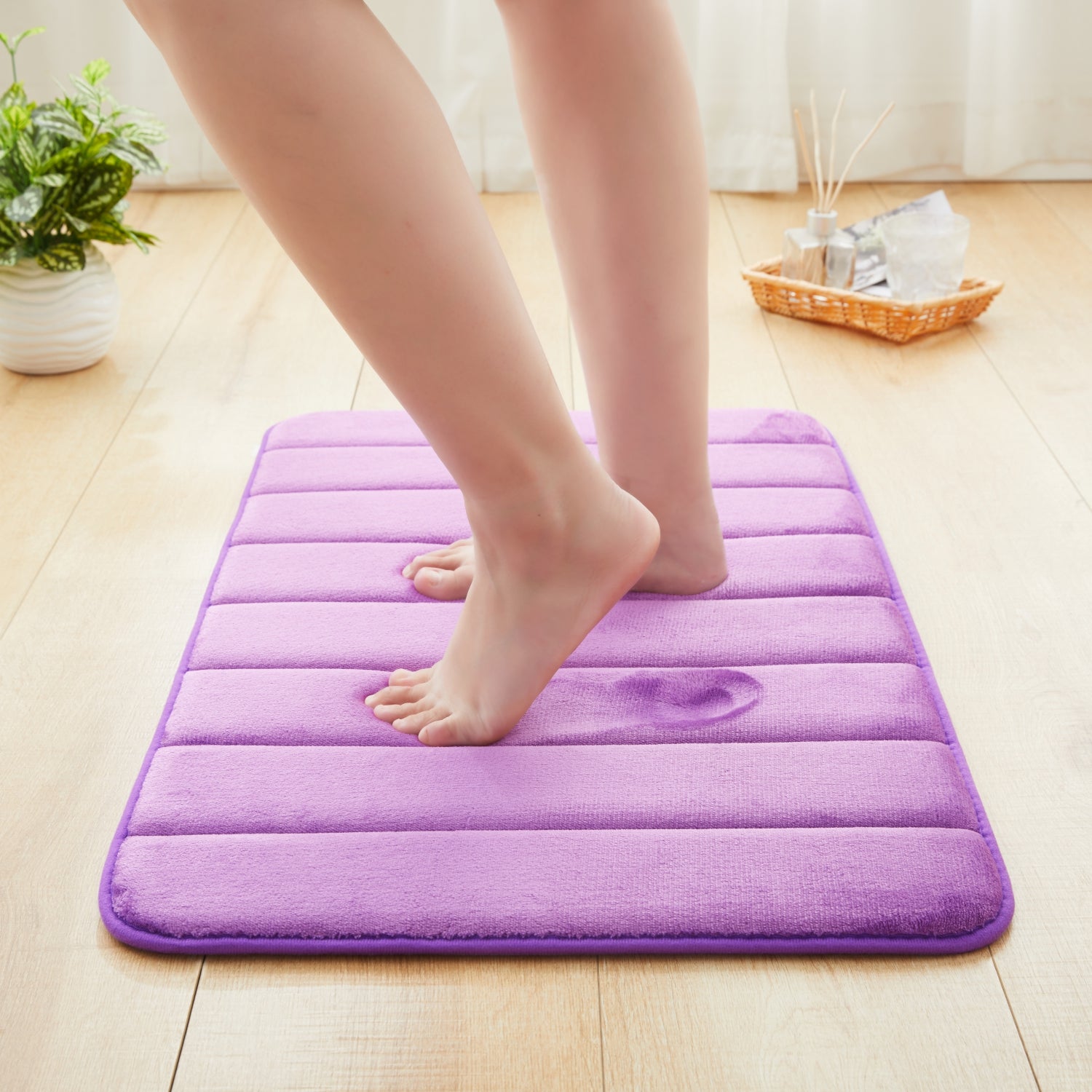 Memory Foam Bath Mat Ultra Absorbent Non-Slip Purple