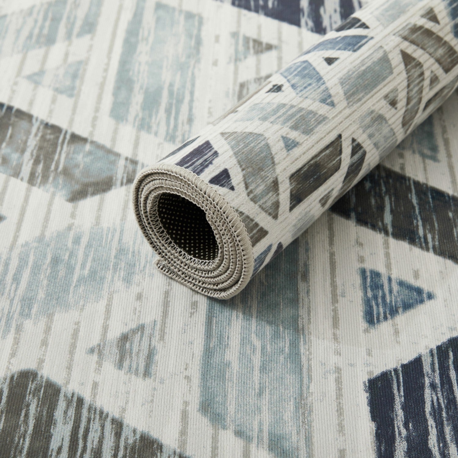 Abstract Design Printed Area Rug For Modern Floor Zara